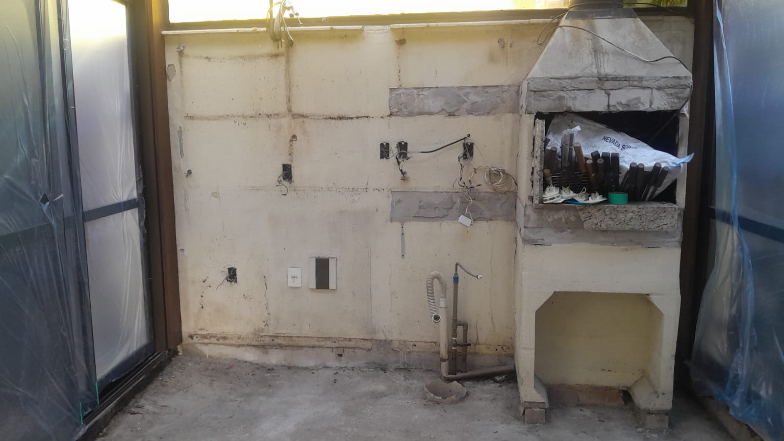 Antes da reforma da área de lazer em Porto Alegre